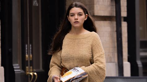 nefloz nouveau nom|Suri Cruise change de nom .